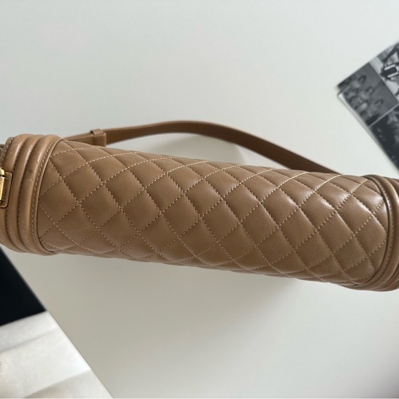 CHANEL TAN Quilted Leather Large Boy Flap Bag LOVING CARRIED ABOUT 20 TIMES! - Picture 5 of 16